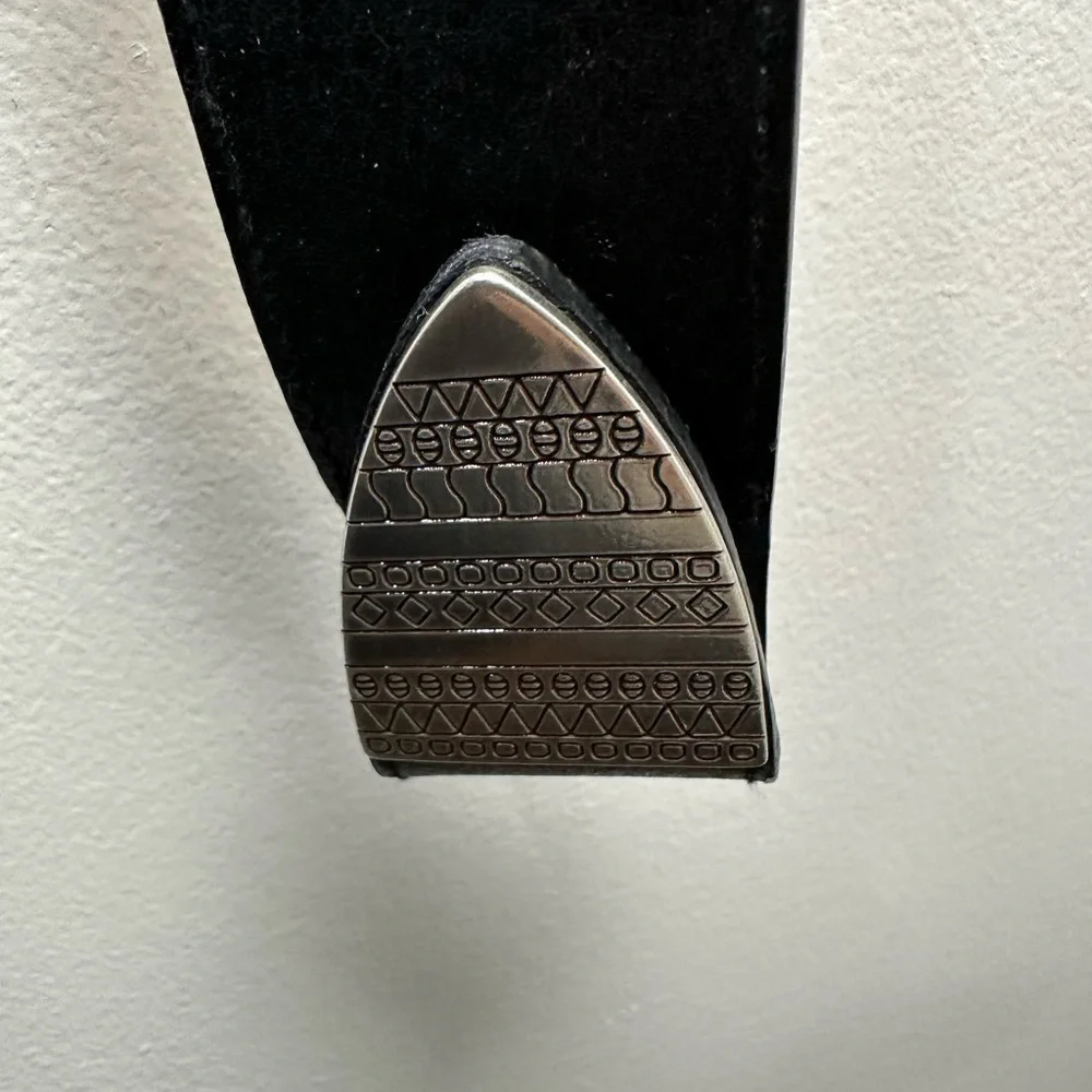 Chico's Women’s Black and Silver Belt Size M/L
